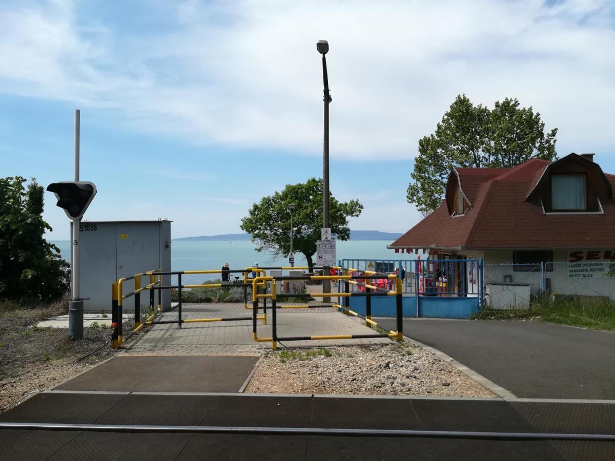Setany Apartmanhaz Fonyod Bagian luar foto