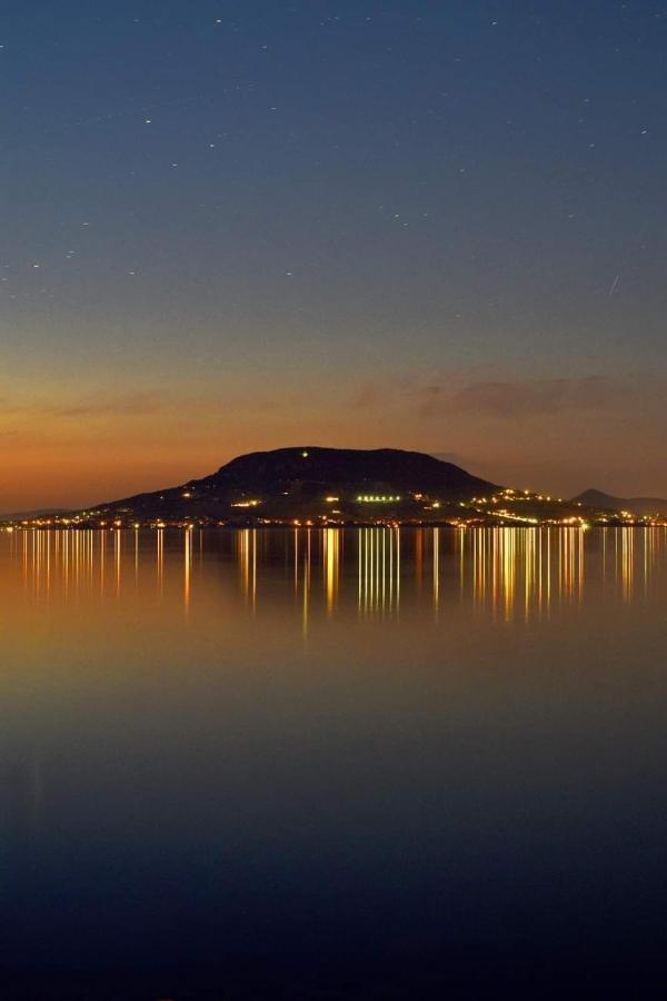 Setany Apartmanhaz Fonyod Bagian luar foto